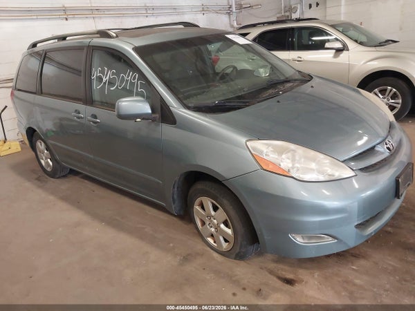 2006 Toyota Sienna