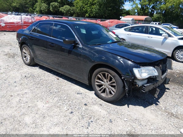 2017 Chrysler 300