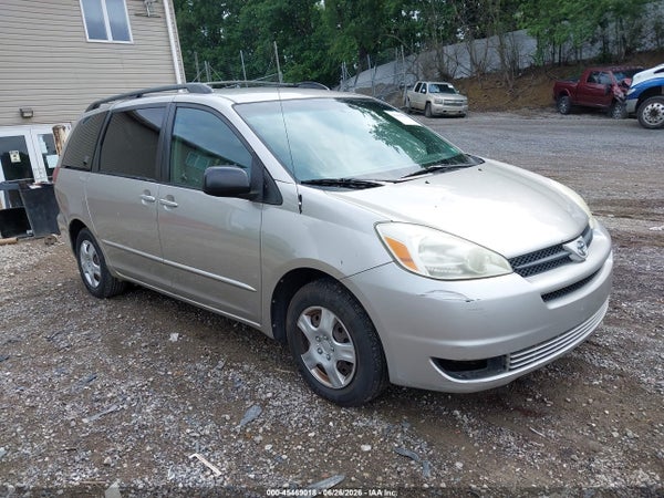 2004 Toyota Sienna