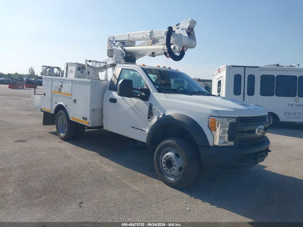 2017 Ford F-550 Chassis