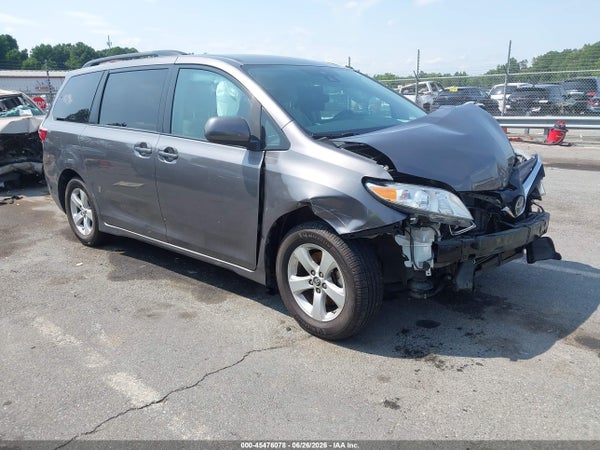 2018 Toyota Sienna