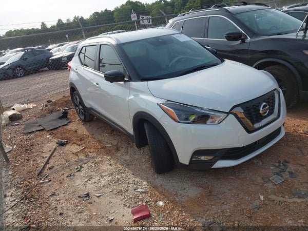 2020 Nissan Kicks
