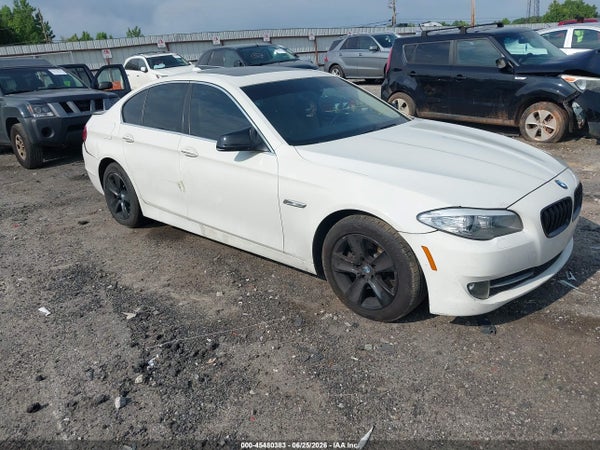 2011 BMW 528i