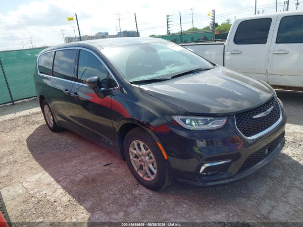 2025 Chrysler Pacifica