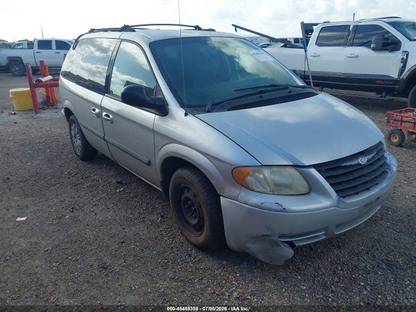2005 Chrysler Town & Country
