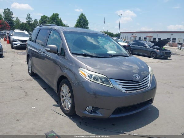 2016 Toyota Sienna