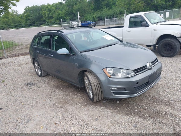2015 Volkswagen Golf Sportwagen