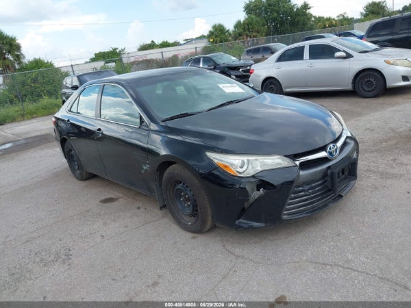 2015 Toyota Camry Hybrid
