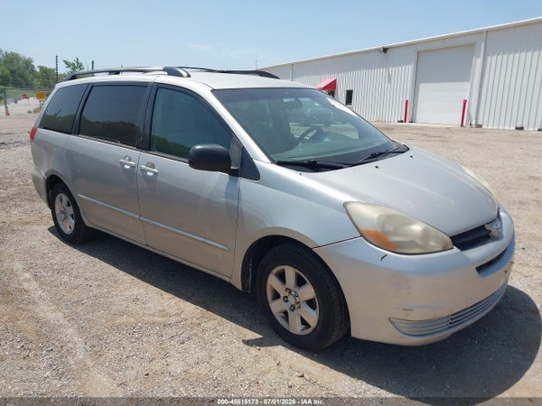 2004 Toyota Sienna