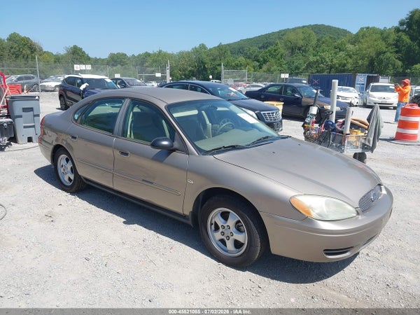 2004 Ford Taurus