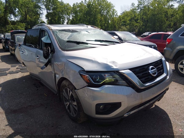 2017 Nissan Pathfinder