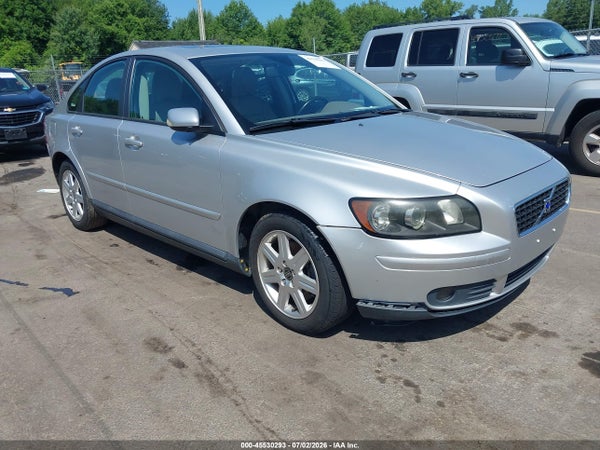 2004 Volvo S40