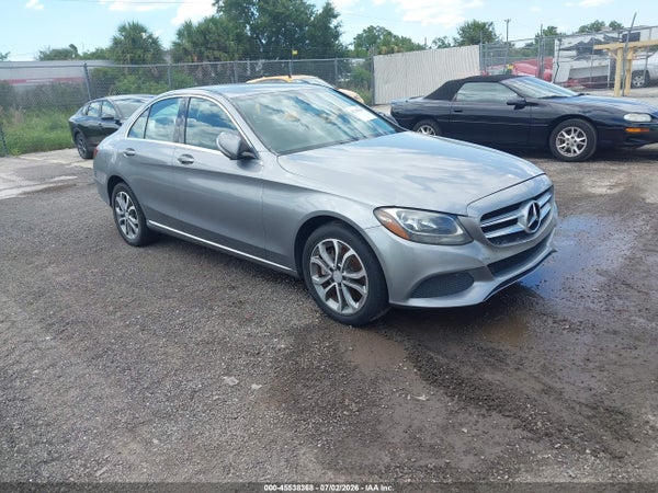 2015 Mercedes-Benz C 300
