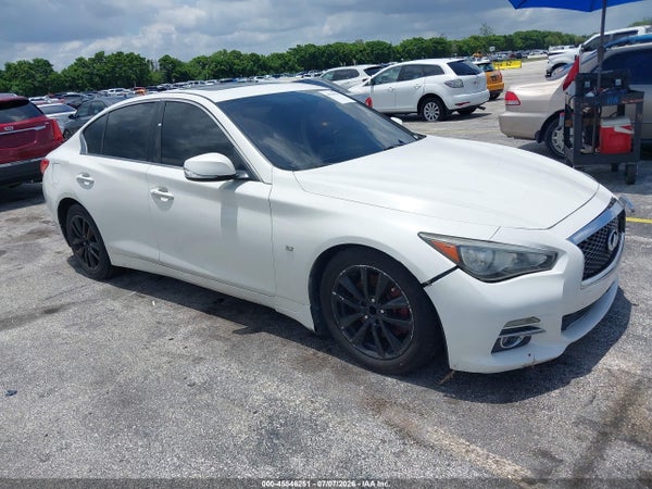 2014 Infiniti Q50