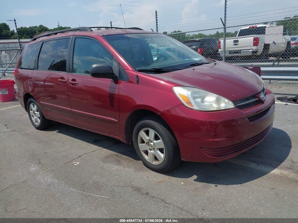 2004 Toyota Sienna