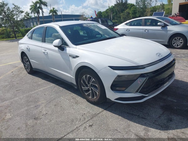 2026 Hyundai Sonata Hybrid