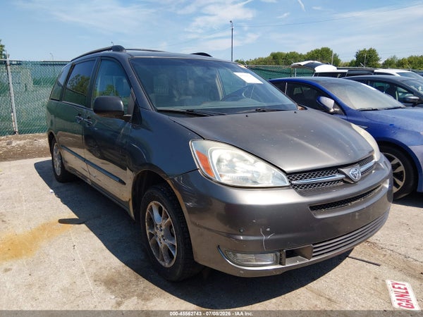 2005 Toyota Sienna