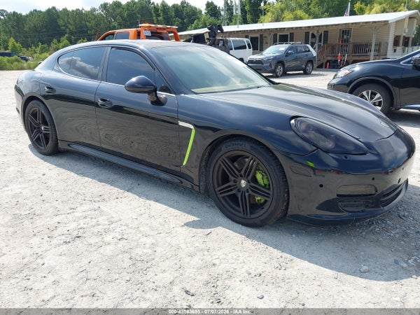 2012 Porsche Panamera