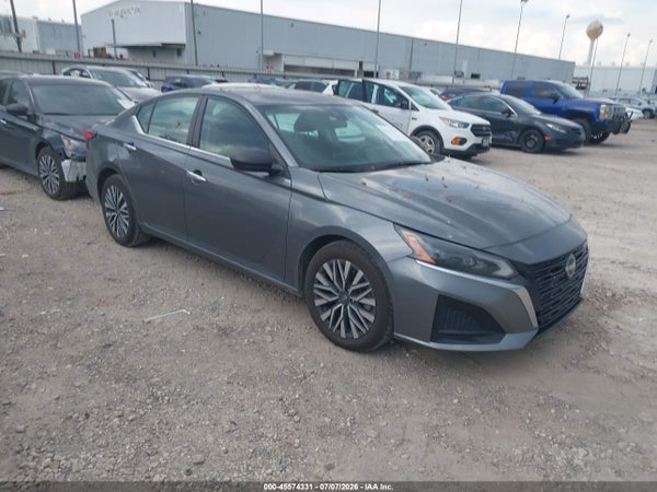 2024 Nissan Altima