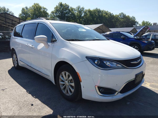 2017 Chrysler Pacifica