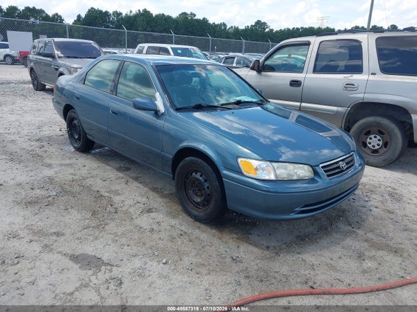 2000 Toyota Camry