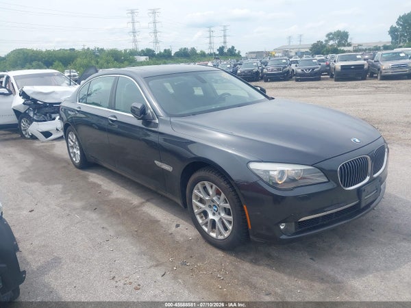 2012 BMW 750li