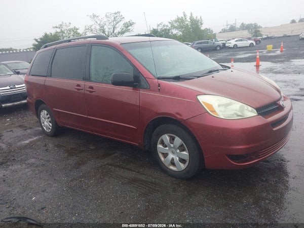2004 Toyota Sienna
