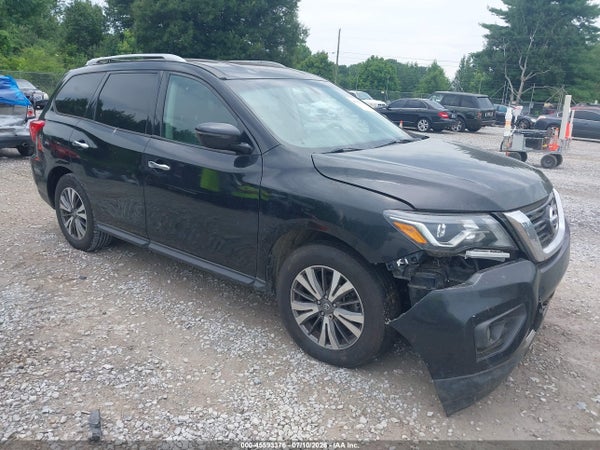 2017 Nissan Pathfinder
