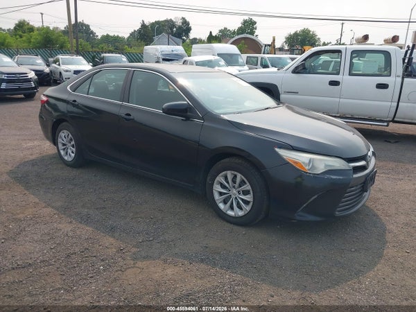 2015 Toyota Camry Hybrid