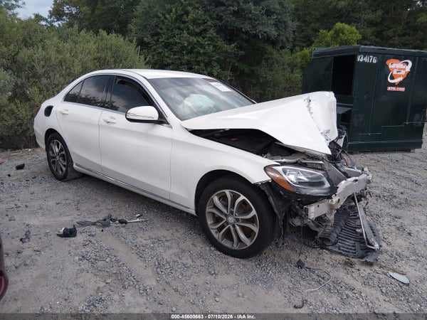 2015 Mercedes-Benz C 300