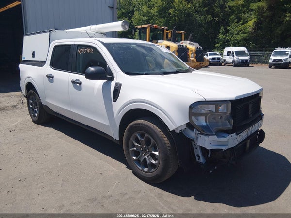 2025 Ford Maverick