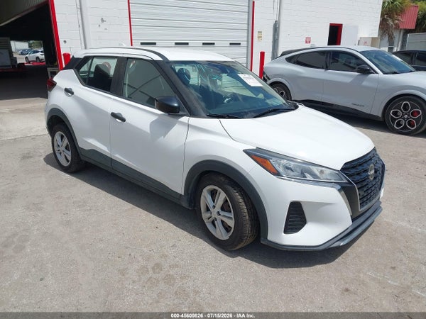 2022 Nissan Kicks