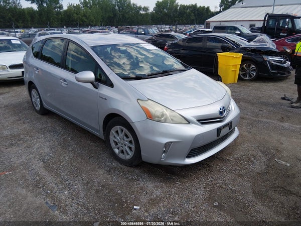 2013 Toyota Prius V