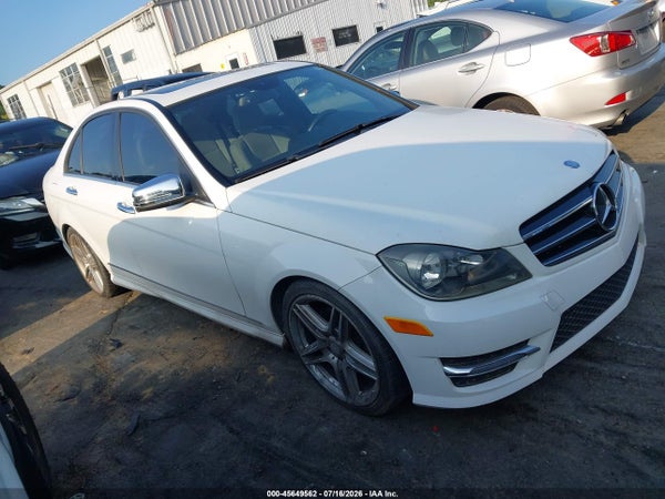 2014 Mercedes-Benz C 250