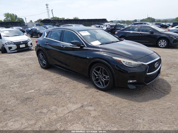 2017 Infiniti Qx30