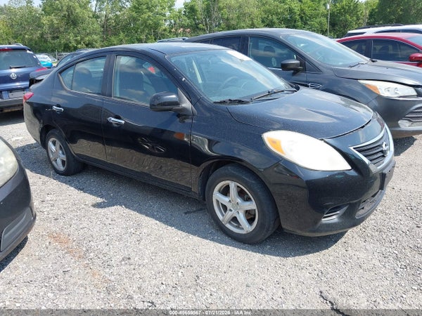 2013 Nissan Versa