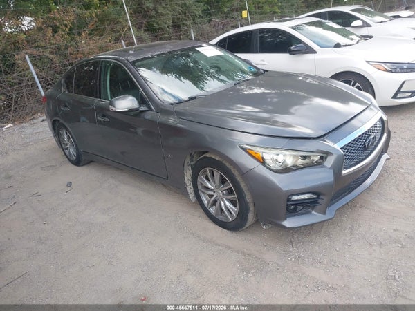 2015 Infiniti Q50