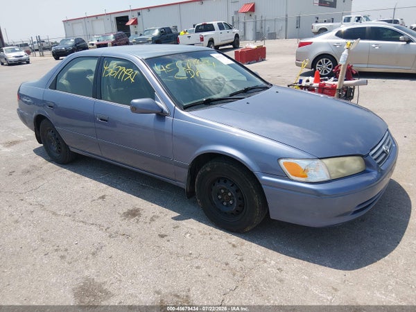 2000 Toyota Camry