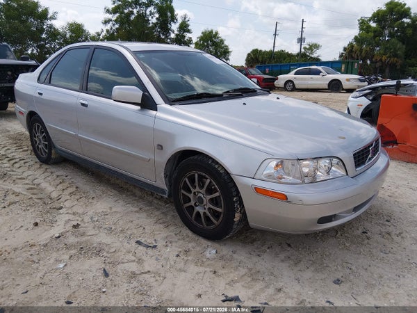 2003 Volvo S40
