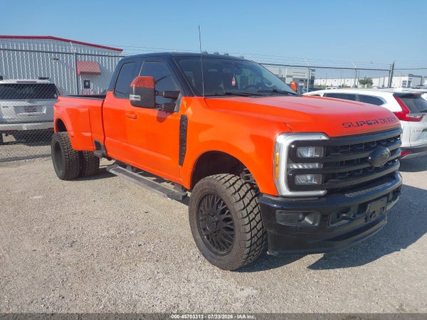2023 Ford Super Duty F-350 Drw