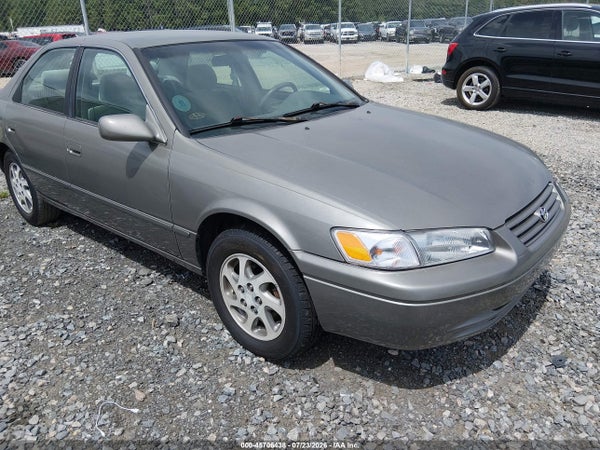 1999 Toyota Camry