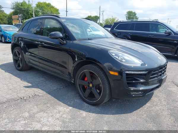 2017 Porsche Macan