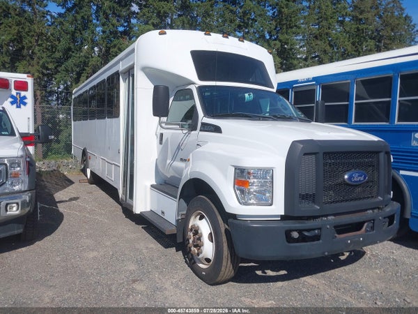2017 Ford F-650 Diesel