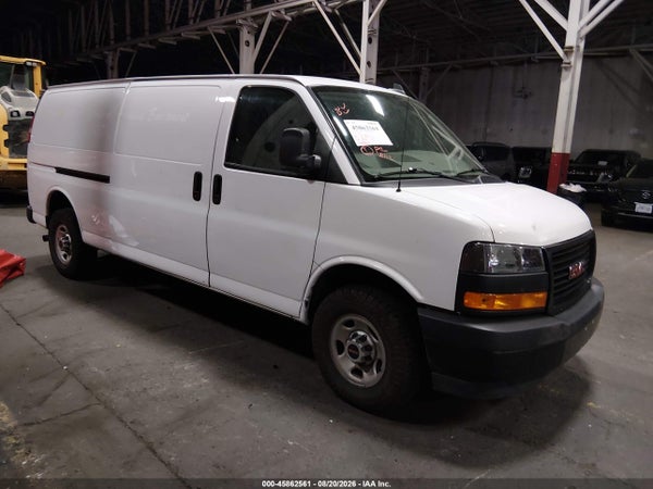2023 GMC Savana Cargo