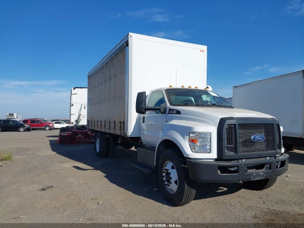 2022 Ford F-750 Gas