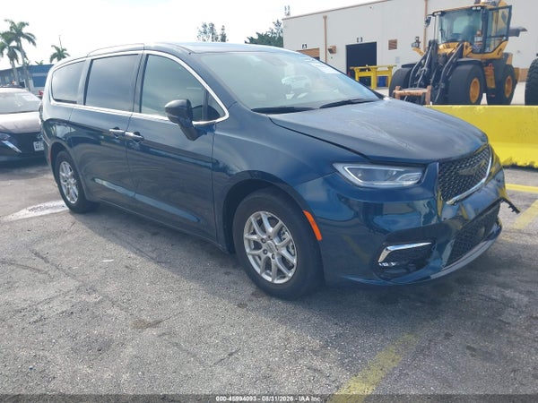 2025 Chrysler Pacifica