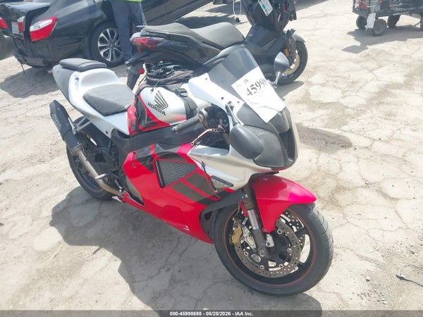 2000 Honda Rvt1000