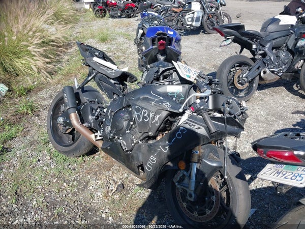2025 Yamaha Yzf1000