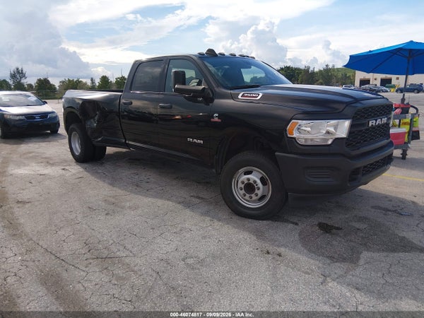 2022 RAM 3500
