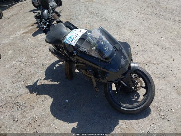 2024 Yamaha Yzfr1